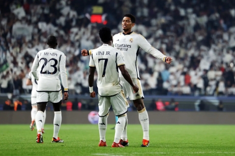 高拉特归化成功